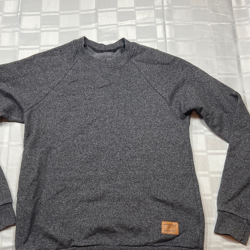 Canadian Polar Piece Salt and Pepper Sweater